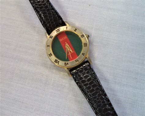 gucci vintage watch price.